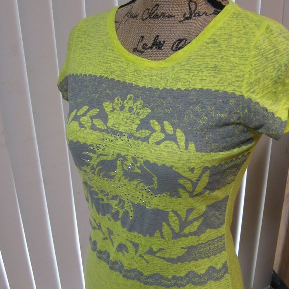 NWOT Express neon yellow graphic tee t shirt top XS extra small - Picture 2 of 6